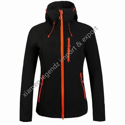 기능적 방수 소프트셀은 야외 통기성 겨울 여성 외투를 입힙니다